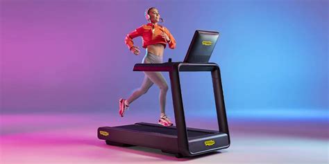 technogym excite live run price.